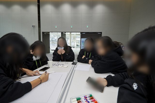 신입사원 대상 조직 소통 개선 게이미피케이션 강의 기획 가치교육컨설팅 현장 사진