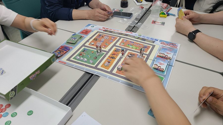 신규 입문교육에 적용하는 문제해결 역량 강화 팀빌딩 워크숍 설계 가치교육컨설팅 현장 사진