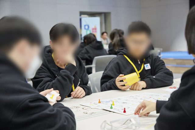부서 간 협업과제에 적용하는 고객 이해 강화 팀빌딩 워크숍 설계 가치교육컨설팅 현장 사진