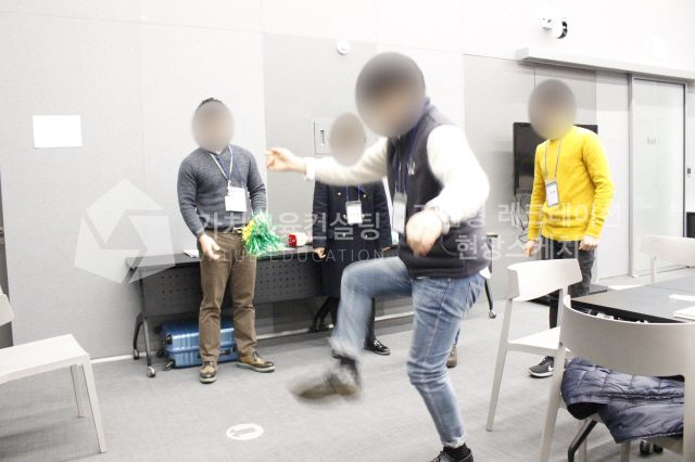 부서 간 협업과제에 적용하는 성과목표 정렬 팀빌딩 워크숍 설계 가치교육컨설팅 현장 사진